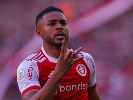 Wanderson tem futuro exposto ao Vasco após oferta