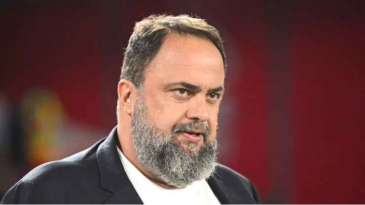 Marinakis está interessado na base do São Paulo.