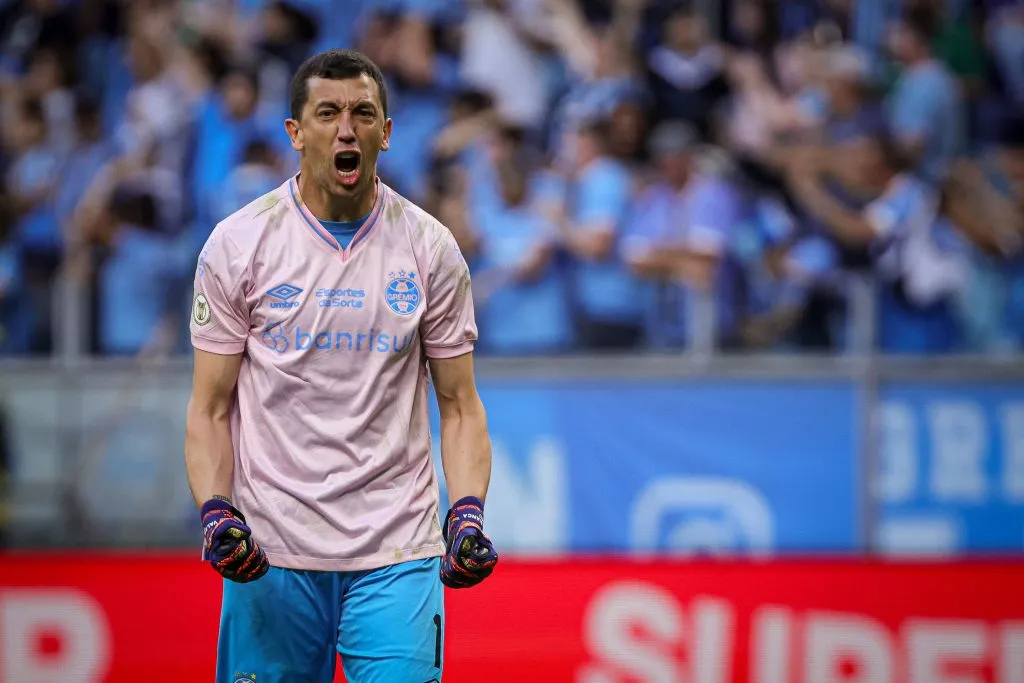 Marchesin goleiro do Gremio durante partida contra o Atletico-GO no estadio Arena do Gremio pelo campeonato Brasileiro A 2024. Foto: Maxi Franzoi/AGIF