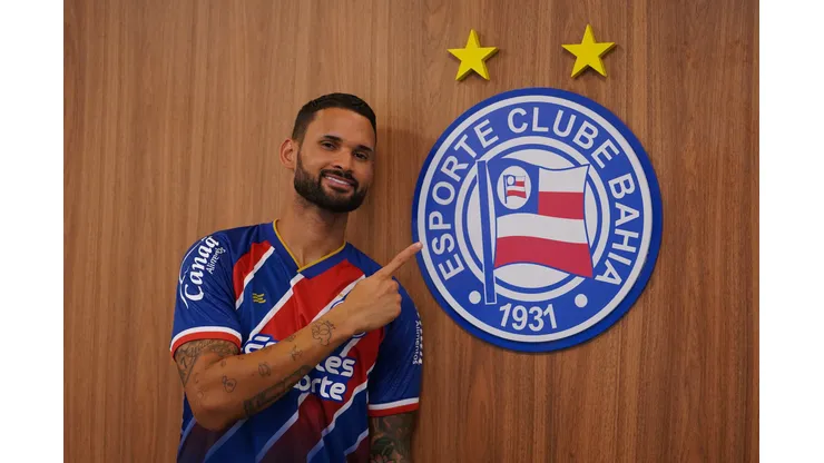 William José sendo apresentado no Bahia - Foto: Reprodução/Bahia EC