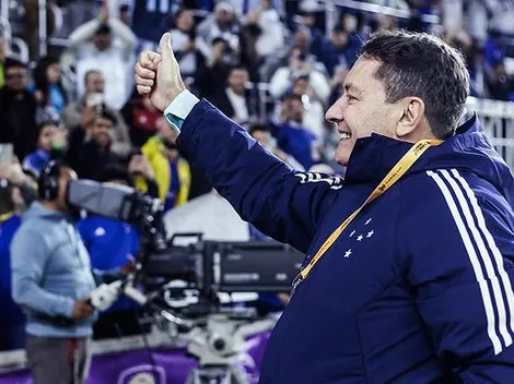 Pedrinho nega qualquer possibilidade de saída de meia do Cruzeiro