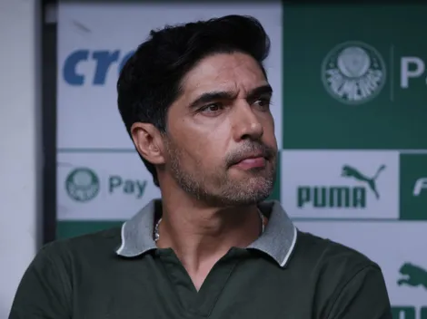 Abel Ferreira manda 'recado' e revela quantas contratações restam no Palmeiras