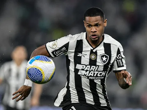 Botafogo acaba de tomar decisão sobre futuro Júnior Santos