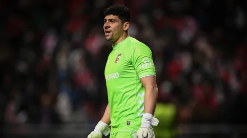 Matheus Magalhães, goleiro do Braga, em partida (Photo by Octavio Passos/Getty Images)