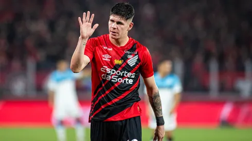 Zapelli durante confronto contra o Racing na Sul-Americana de 2024.