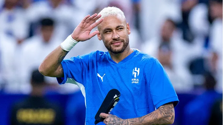 RIYADH, SAUDI ARABIA - NOVEMBER 04: Neymar of Al-Hilal acknowledges the fans during the AFC Champions League Elite match between Al-Hilal and Esteghlal at Kingdom Arena on November 04, 2024 in Riyadh, Saudi Arabia. (Photo by Abdullah Ahmed/Getty Images)