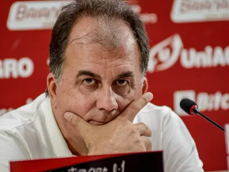 Presidente do Vitória detona estádio de jogo do Vitória