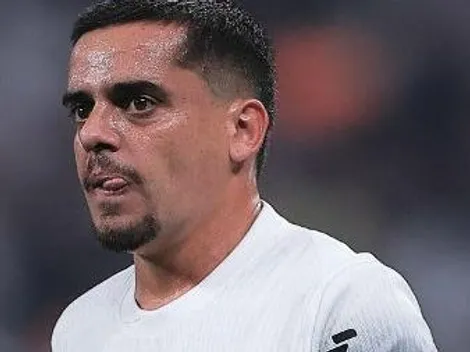 Emerson Sheik cita zagueiro Gil e revela atrito com Fagner