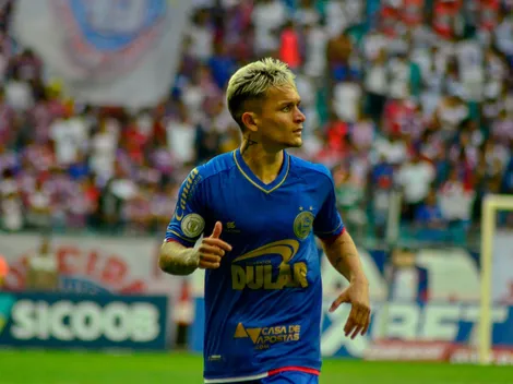 Artur, ex-Bahia, pode voltar ao futebol brasileiro