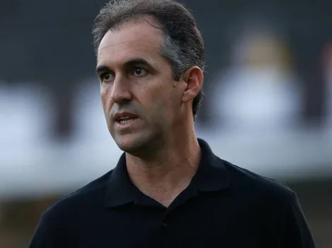 Léo Condé expõe situação nos bastidores do Ceará