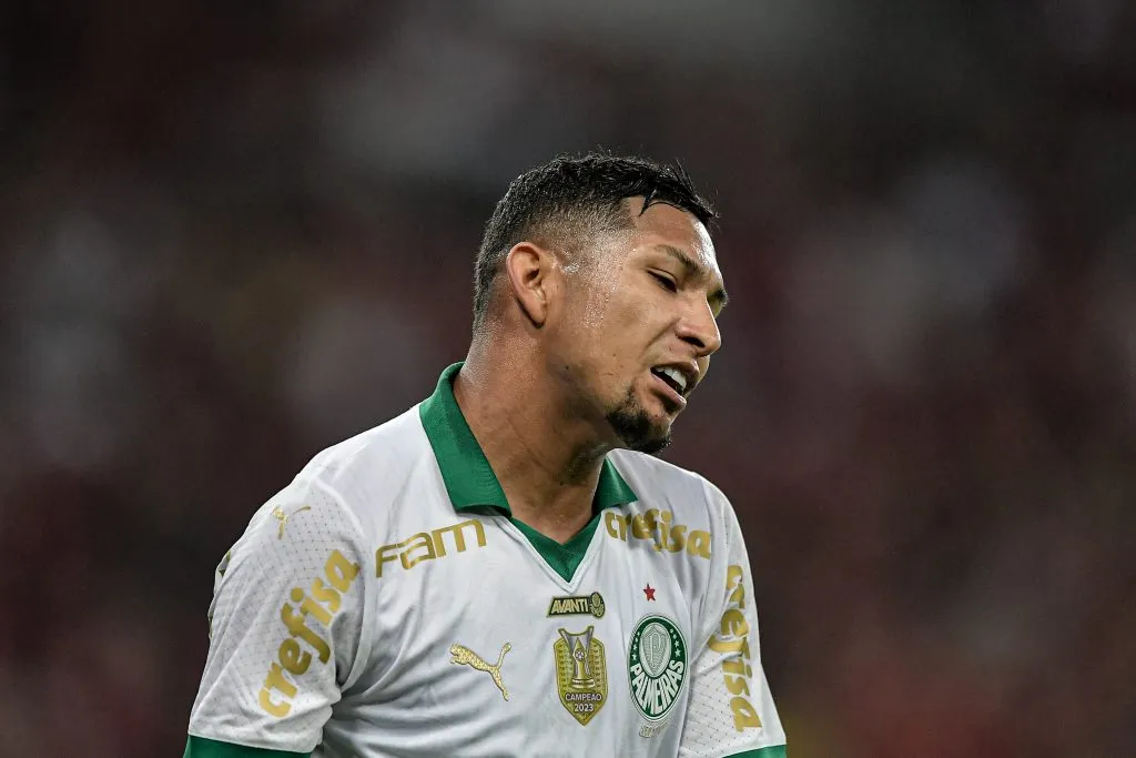 Rony jogador do Palmeiras durante partida contra o Flamengo no estadio Maracana pelo campeonato Brasileiro A 2024. Foto: Thiago Ribeiro/AGIF