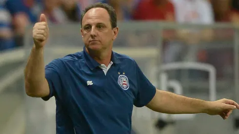 Rogério Ceni, técnico do Bahia, durante partida contra o Palmeiras pelo Campeonato Brasileiro de 2024. Foto: Jhony Pinho/AGIF