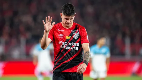 Bruno Zapelli, jogador do Athletico-PR, durante partida contra o Racing pela Copa Sul-Americana de 2024. Foto: Luis Garcia/AGIF