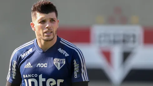 Tiago Volpi durante treino do Sao Paulo no CT Barra Funda.