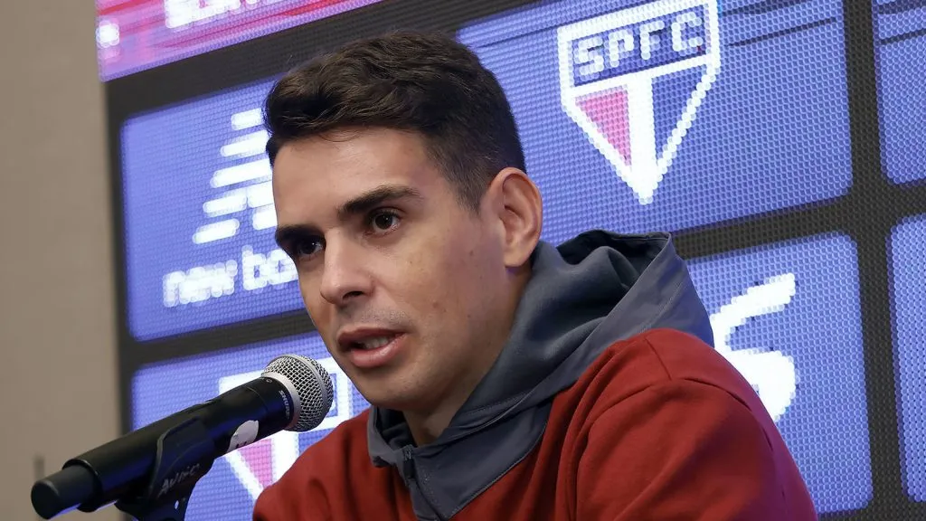 Oscar será titular no São Paulo - Foto: Rubens Chiri/Saopaulofc.net