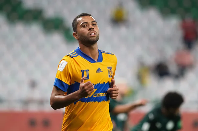 Rafael Carioca atuando no Tigres-MEX contra o Palmeiras no Mundial de Clubes em 2020 –  (Photo by Simon Holmes – FIFA/FIFA via Getty Images)