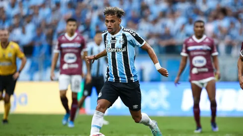 Bitello jogador do Gremio durante partida contra o Caxias no estadio Arena do Gremio pelo campeonato Gaucho 2023.
