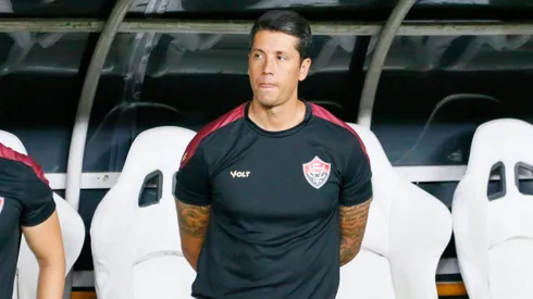 Thiago Carpini, técnico do Vitória, durante partida pelo campeonato Brasileiro A 2024. Foto: Baggio Rodrigues/AGIF