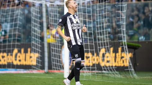 Pedro Henrique, jogador do Ceará, durante partida contra o Tirol no estádio Presidente Vargas (CE) pelo campeonato Cearense 2025. Foto: Baggio Rodrigues/AGIF