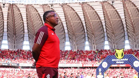 Roger Machado, técnico do Internacional, durante a partida contra o Botafogo no Beira-Rio, pelo Campeonato Brasileiro de 2024. Foto: Luiz Erbes/AGIFBragantino no estadio Beira-Rio pelo campeonato Brasileiro A 2024. Foto: Maxi Franzoi/AGIF