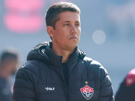 Thiago Carpini alterou equipe do Vitória para o Campeonato Baiano