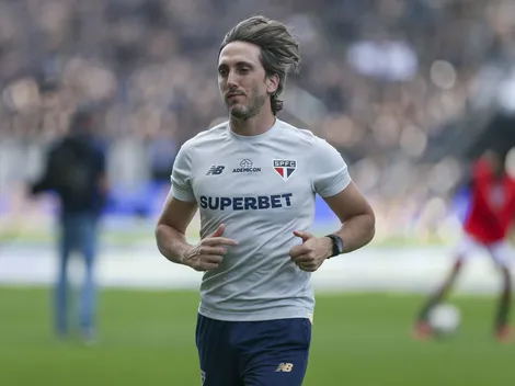 Zubeldía analisa elenco e manda a real sobre vitória contra Corinthians