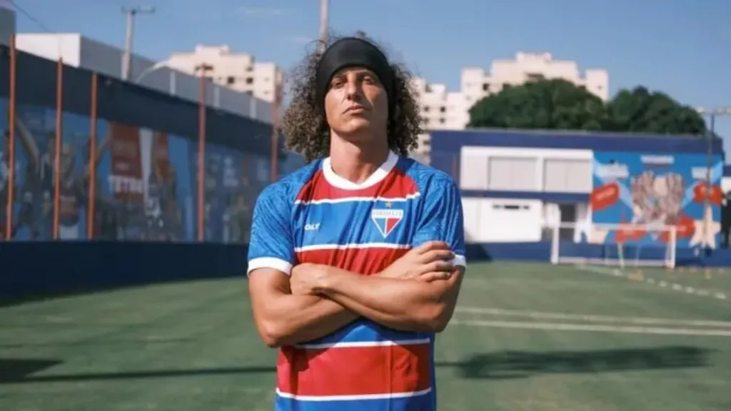 David Luiz durante apresentação no Fortaleza – Foto: Mateus Lotif/Fortaleza EC