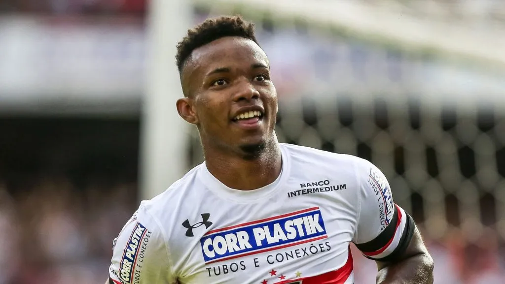 Thiago Mendes segue repercutindo - Foto: Ale Cabral/AGIF.