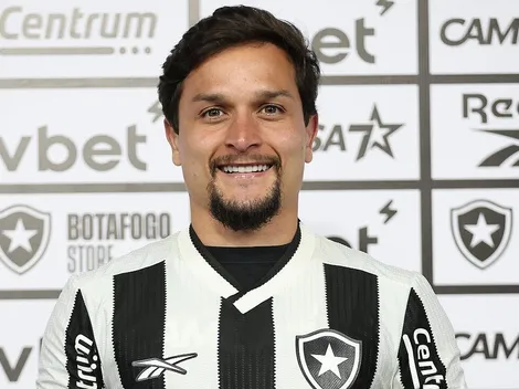 Botafogo toma nova decisão sobre reforços no ataque após chegada de Artur
