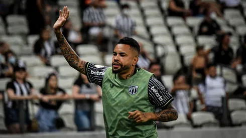 Dentinho jogador do Ceara durante partida contra o CRB no estadio Arena Castelao pelo campeonato Copa do Nordeste 2022.