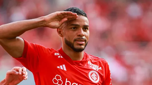 Wanderson pode sair do Internacional.