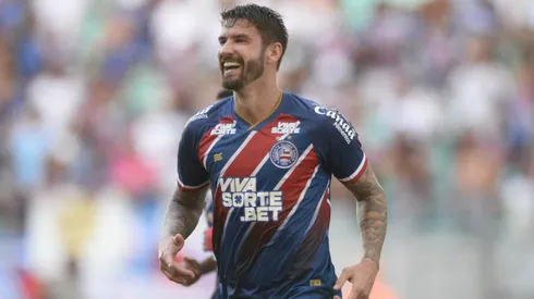 Everaldo comemorando gol contra o Porto no Campeonato Baiano de 2025.