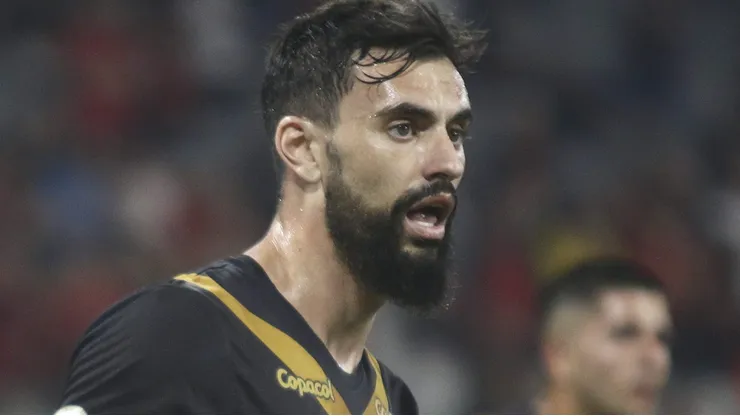 Barbieri falou sobre Mastriani no Athletico.