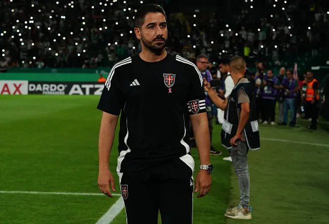 João Pereira, técnico do Casa Pia-POR – (Photo by Gualter Fatia/Getty Images)