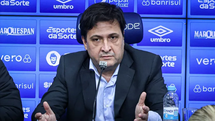 Alberto Guerra, presidente do Grêmio, durante em coletiva de imprensa. Foto: Maxi Franzoi/AGIF