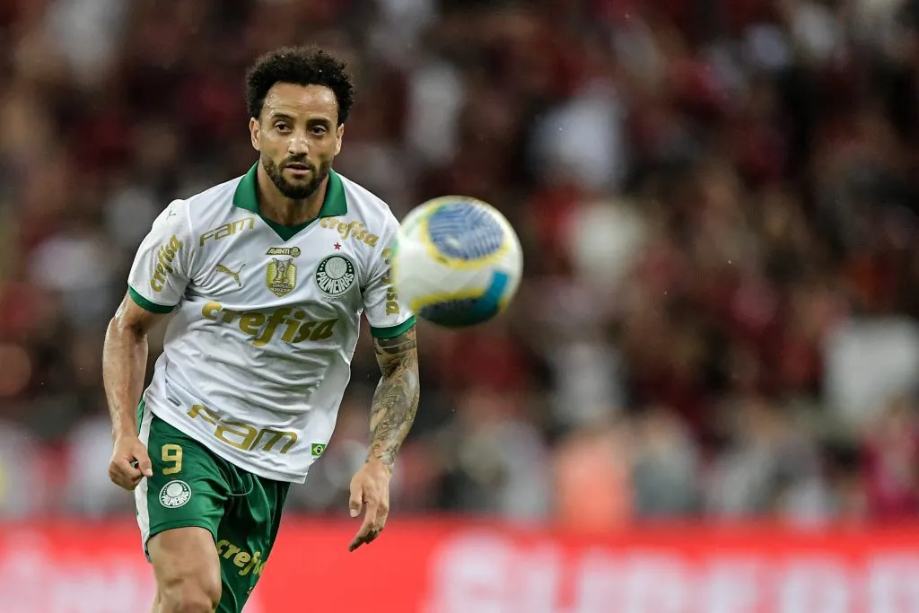 RJ – RIO DE JANEIRO – 31/07/2024 – BRASILEIRO A 2024, FLAMENGO X PALMEIRAS – Felipe Anderson jogador do Palmeiras durante partida contra o Flamengo no estadio Maracana pelo campeonato Brasileiro A 2024. Foto: Thiago Ribeiro/AGIF