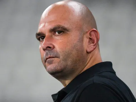 Leiria comemora estreia de titulares e projeta Botafogo x Flamengo