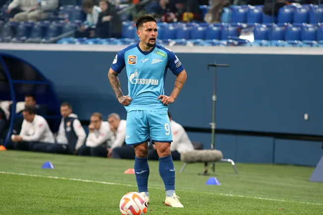 Artur atuando no Zenit em 2024 – (Photo by Maksim Konstantinov/SOPA Images/LightRocket via Getty Images)