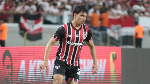 Moreira atuando no São Paulo em 2024