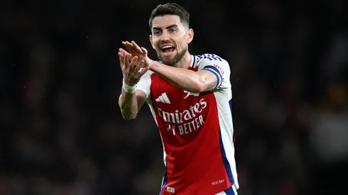 Jorginho em ação com a camisa do Arsenal. Foto: Justin Setterfield/Getty Images