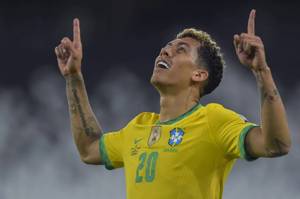 RJ – Rio de Janeiro – 23/06/2021 – COPA AMERICA 2021, BRASIL X COLOMBIA – Roberto Firmino jogador do Brasil comemora seu gol durante partida contra o Colombia no estadio Engenhao pelo campeonato Copa America 2021. Foto: Thiago Ribeiro/AGIF
