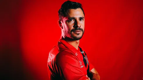 Giuliano é o novo reforço do Athletico e mandou um recado para a torcida. Foto: José Tramontin/athletico.com.br