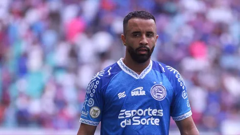BA – SALVADOR – 24/11/2024 – BRASILEIRO A 2024, BAHIA X ATHLETICO-PR – Caio Alexandre jogador do Bahia durante partida contra o Athletico-PR no estadio Arena Fonte Nova pelo campeonato Brasileiro A 2024. Foto: Jhony Pinho/AGIF