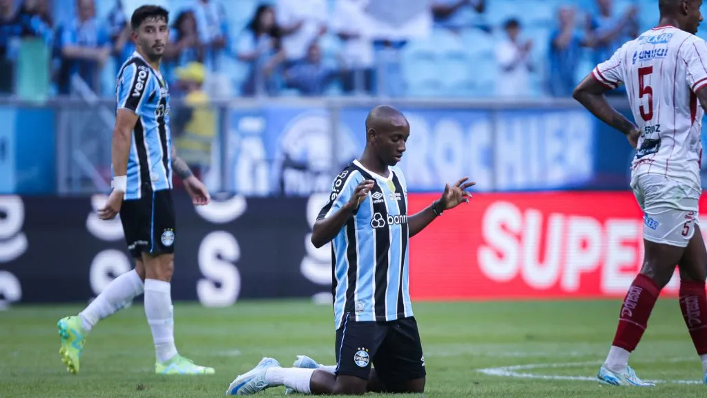 Gabriel Mec durante a partida contra o São Luiz pelo Gaúchão 2025 – Foto: Maxi Franzoi/AGIF