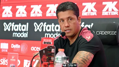 Thiago Carpini, técnico do Vitória, durante entrevista coletiva de imprensa. Foto: Walmir Cirne/AGIF