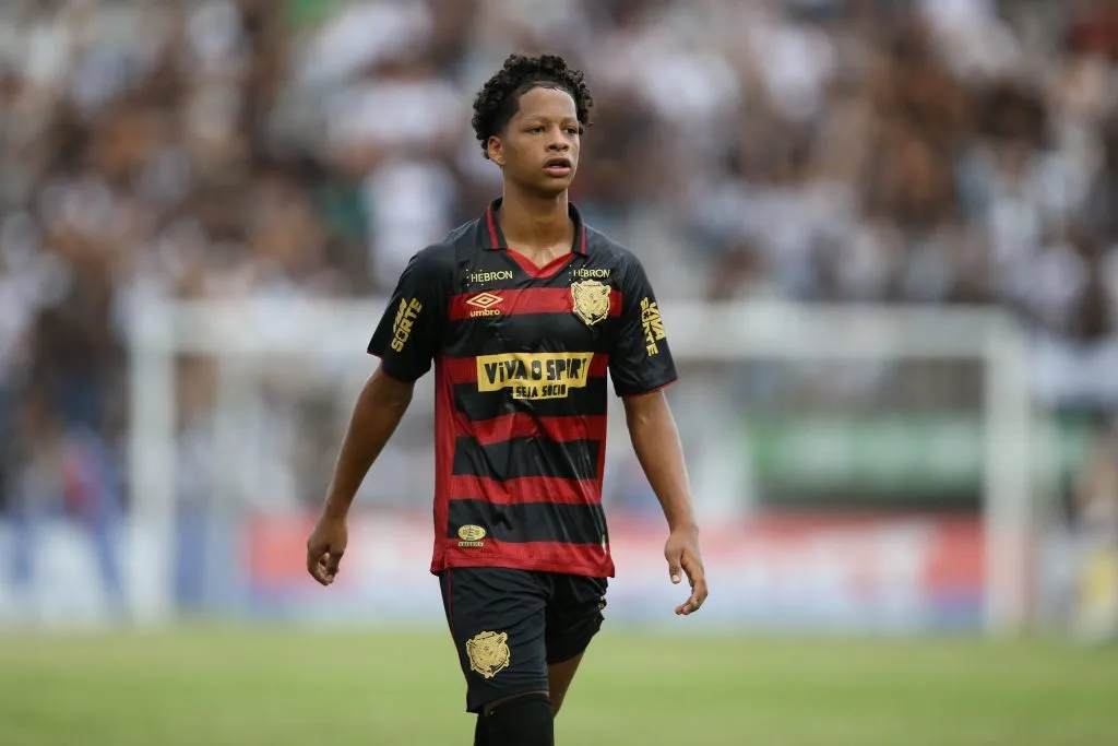 PE – CARUARU – 26/01/2025 – PERNAMBUCANO 2025, CENTRAL X SPORT –  Ze Lucas jogador do Sport durante a partida entre Central e Sport no  Estadio Lacerdao em Caruaru (PE), pelo campeonato pernambucano 2025. Foto: Marlon Costa/AGIF