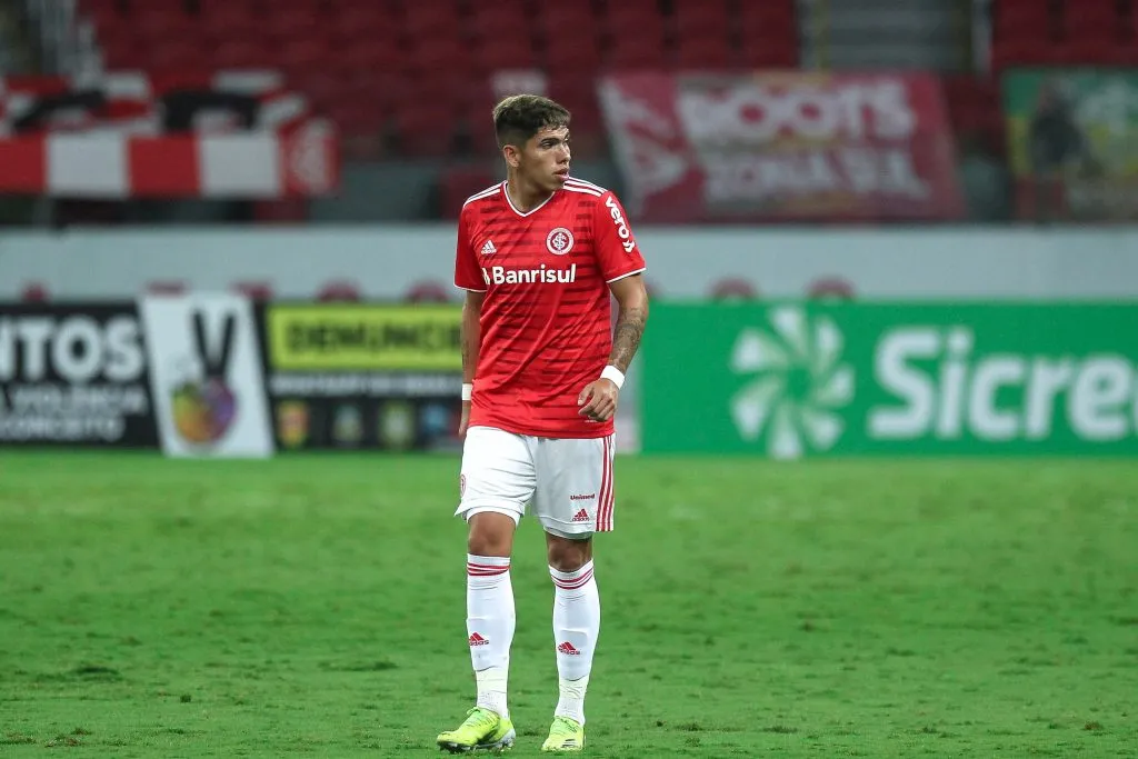 RS – Porto Alegre – 31/03/2021 – GAUCHO 2021, INTERNACIONAL X SAO JOSE – Carlos Palacios jogador do Internacional durante partida contra o Sao Jose no estadio Beira-Rio pelo campeonato Gaucho 2021. Foto: Fernando Alves/AGIF