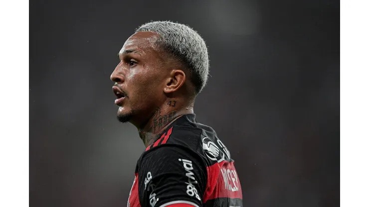 Wesley durante confronto contra o Atlético-MG no Campeonato Brasileiro de 2024.