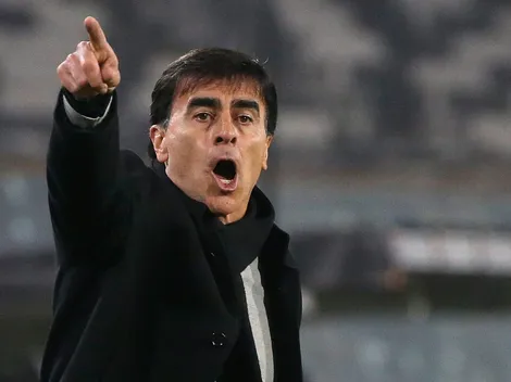 Grêmio se aproxima de ponta cobrado por Gustavo Quinteros