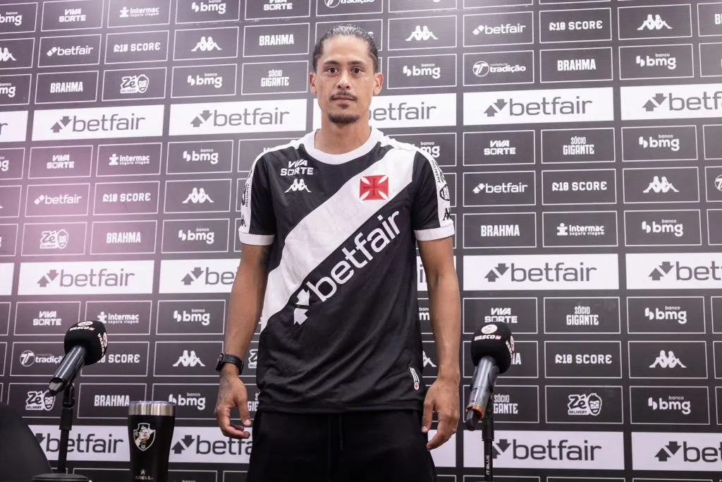 Maurício Lemos deve estar à disposição de Carille em breve. Fotos: Dikran Sahagian/Vasco